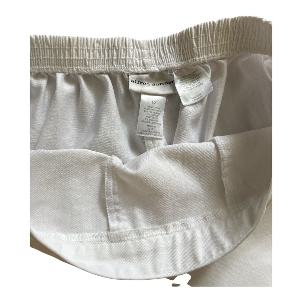 Alfred Dunner White Elastic-Waist Capri Pants - Picture 3 of 3